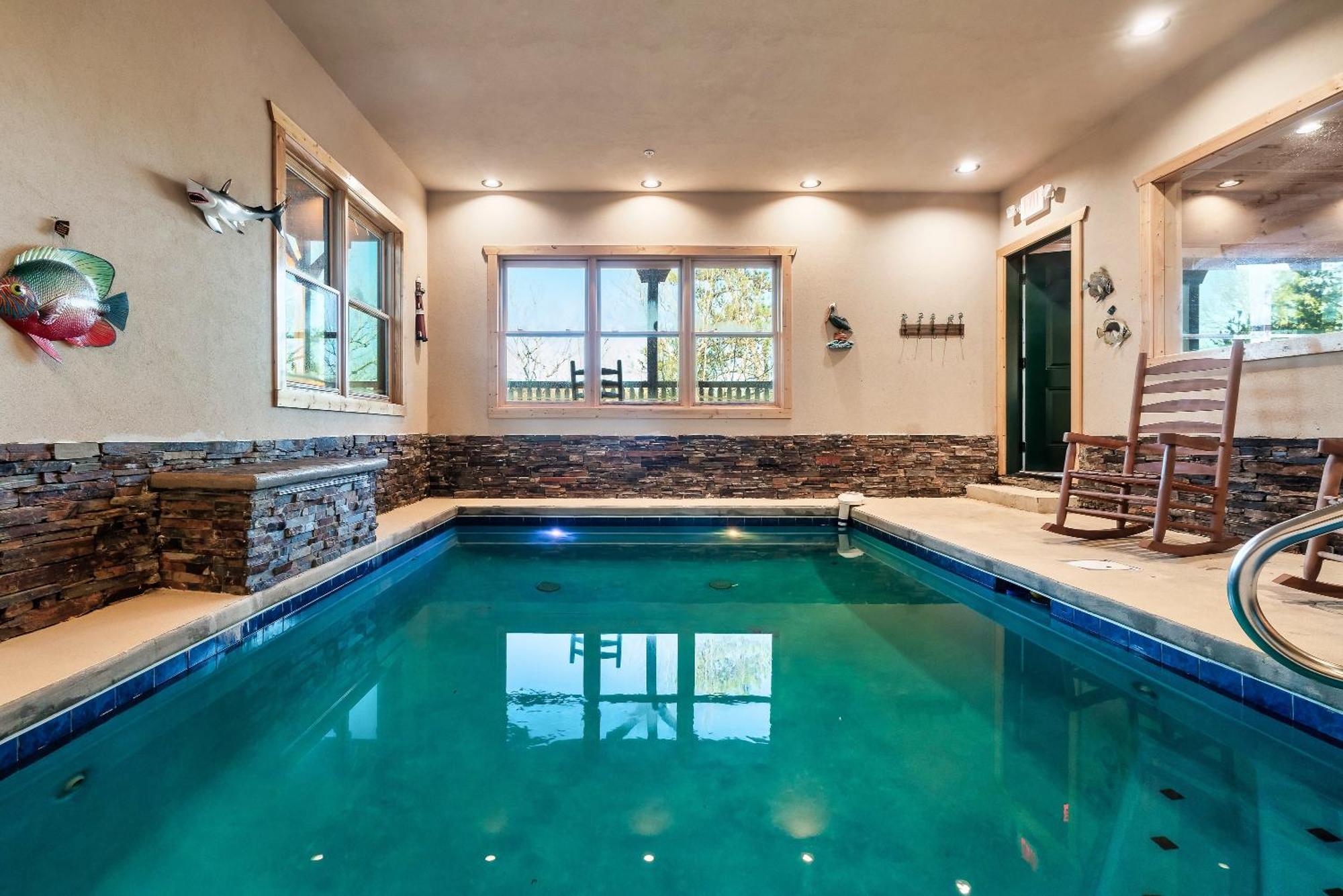 Full Equipped Cabin With A Pool And Game Room Smokies Views Gatlinburg Eksteriør bilde