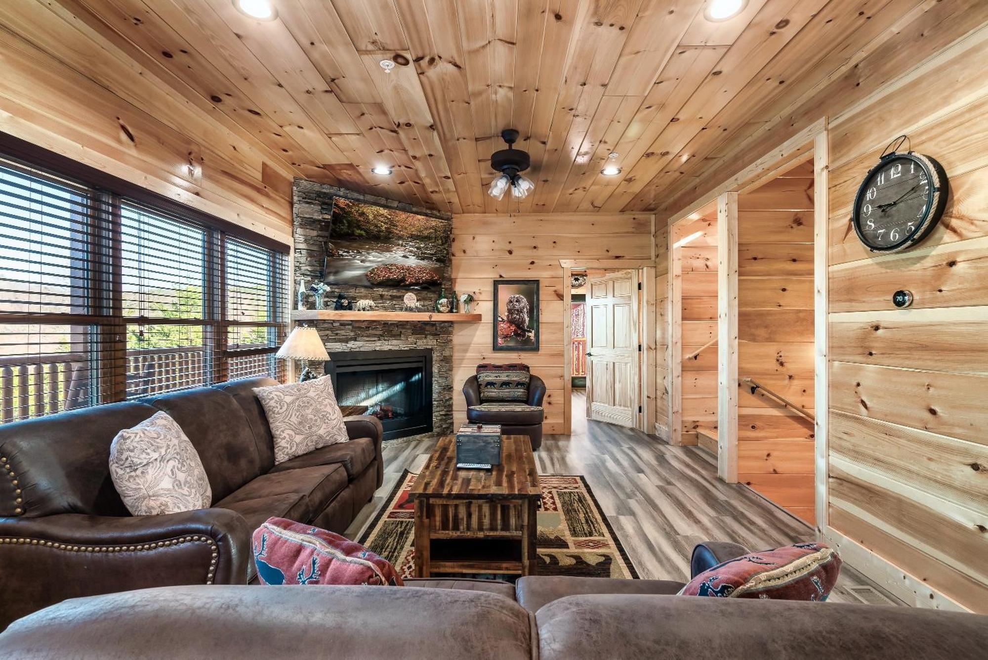 Full Equipped Cabin With A Pool And Game Room Smokies Views Gatlinburg Eksteriør bilde