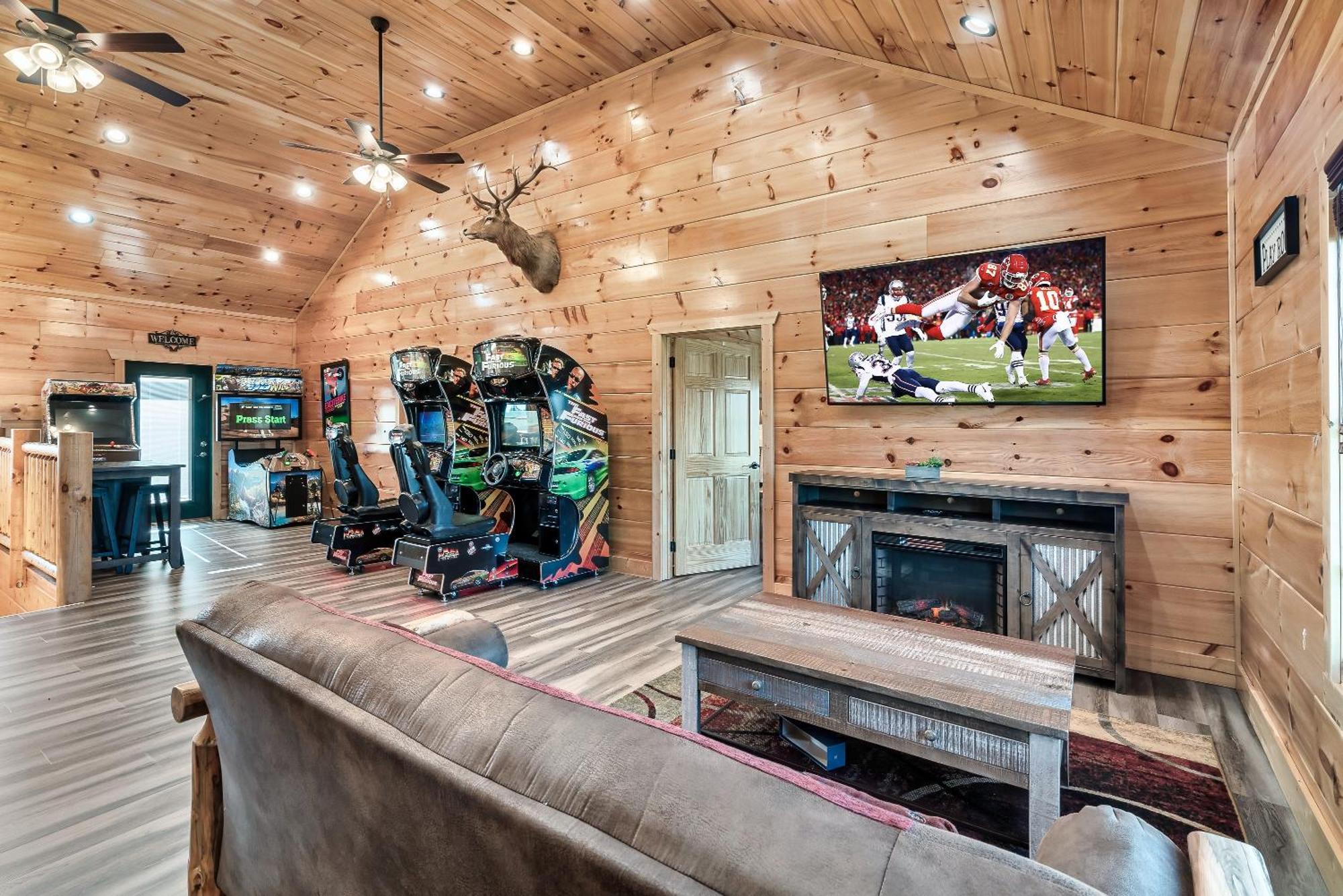 Full Equipped Cabin With A Pool And Game Room Smokies Views Gatlinburg Eksteriør bilde